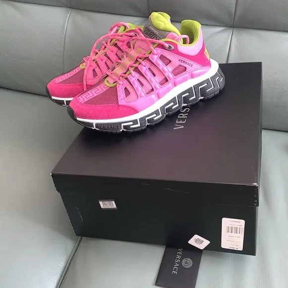 Versace NWT  Trigreca Low Top Sneaker (Women) - Picture 10 of 10